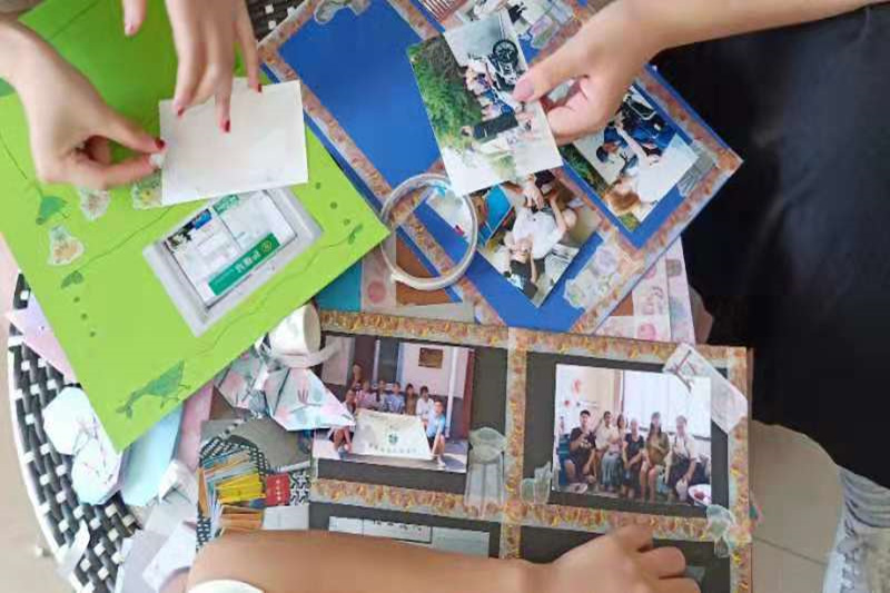 10为老人制作时光博物馆照片墙 (4).JPG